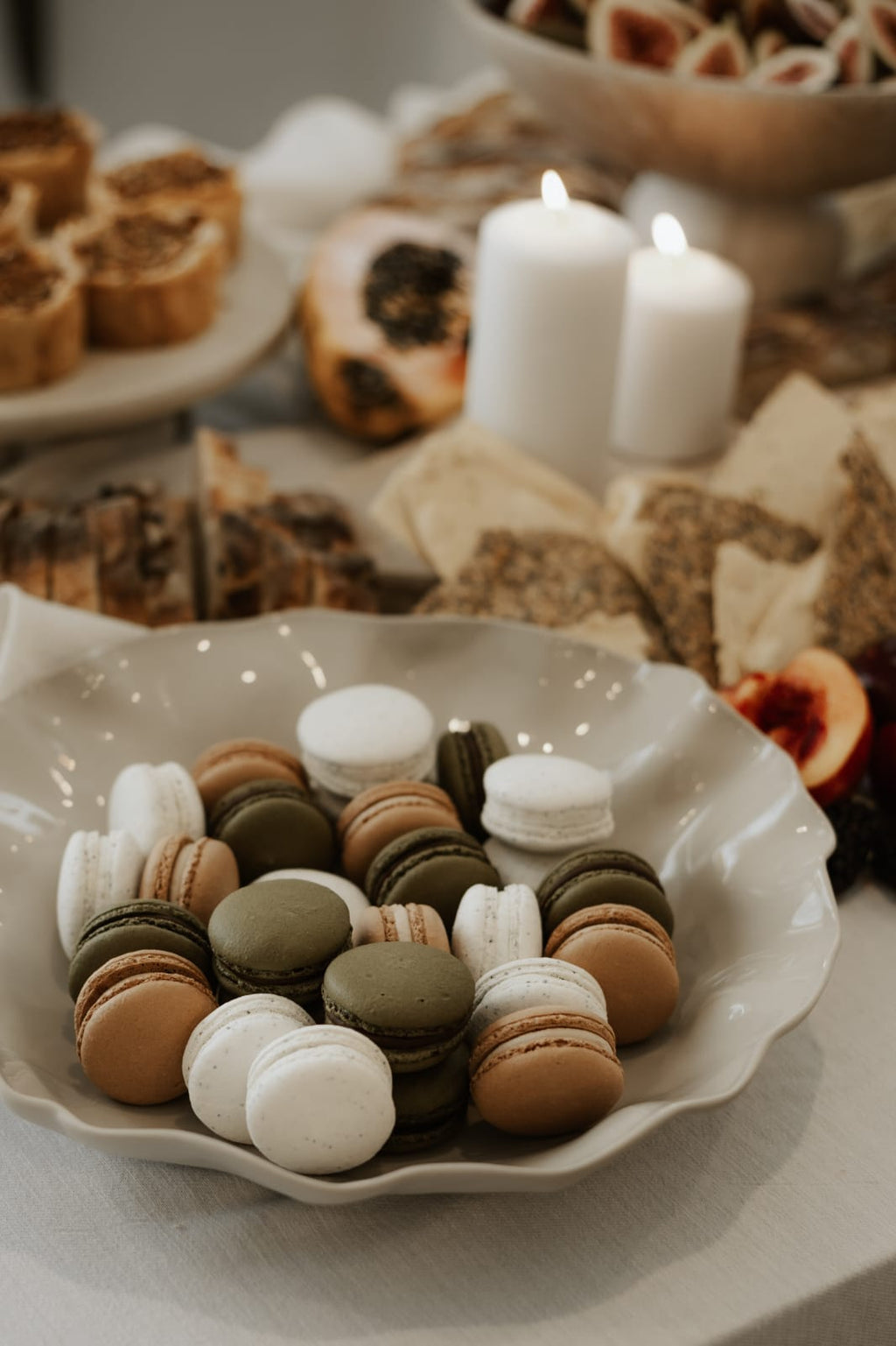 12 Assorted Macarons