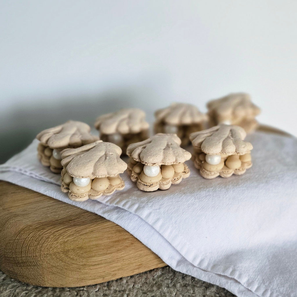 12 Custom Macarons